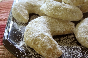 Viennese Crescent Cookies